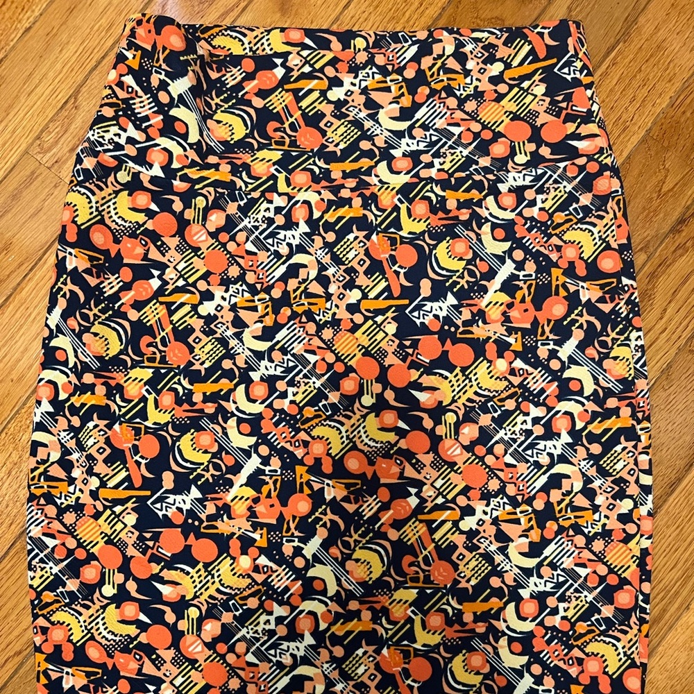 LuLaRoe Cassie skirt-Small
